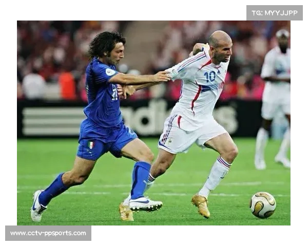 足球中场球员体能分配研究：攻防转换跑动